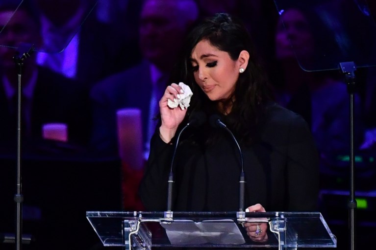 LA eert Kobe Bryant en dochter Gianna in pakkende ceremonie: mooie woorden van Michael Jordan, emotionele speech van weduwe Vanessa