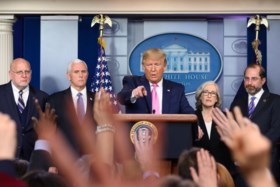 Trump ziet weinig gevaar in nieuwe coronavirus: “Het is zoals de griep. En we zijn goed voorbereid”