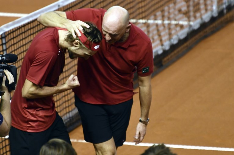 Ruben Bemelmans stunt in Davis Cup, Kimmer Coppejans net niet: Hongarije-België staat 1-1