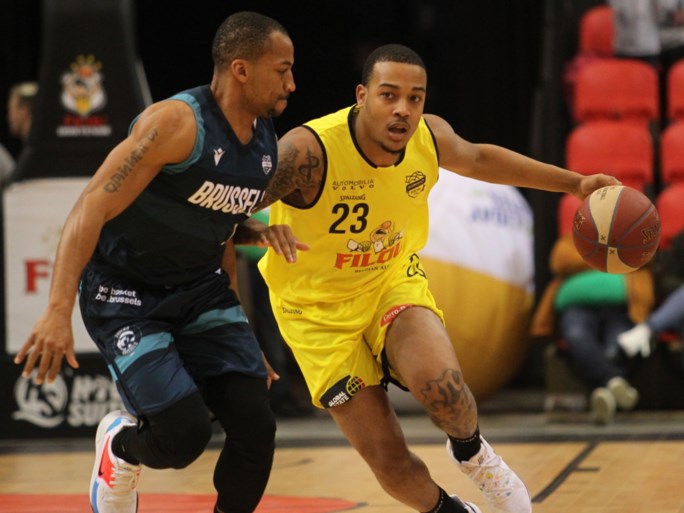 Eerste klasse in Belgisch basket bij mannen en vrouwen definitief gestaakt: Oostende en Castors Braine uitgeroepen tot kampioen