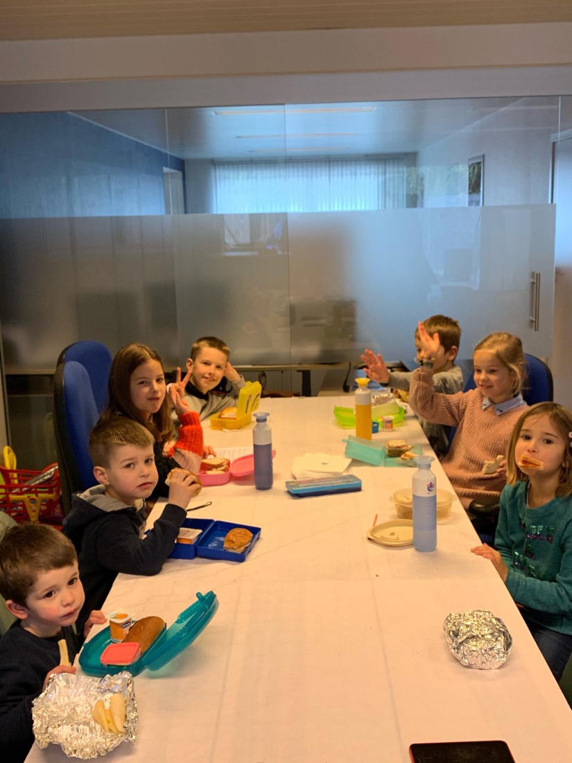 Bureau Van De Baas Wordt Kinderopvang Voor Personeel Het Nieuwsblad Mobile