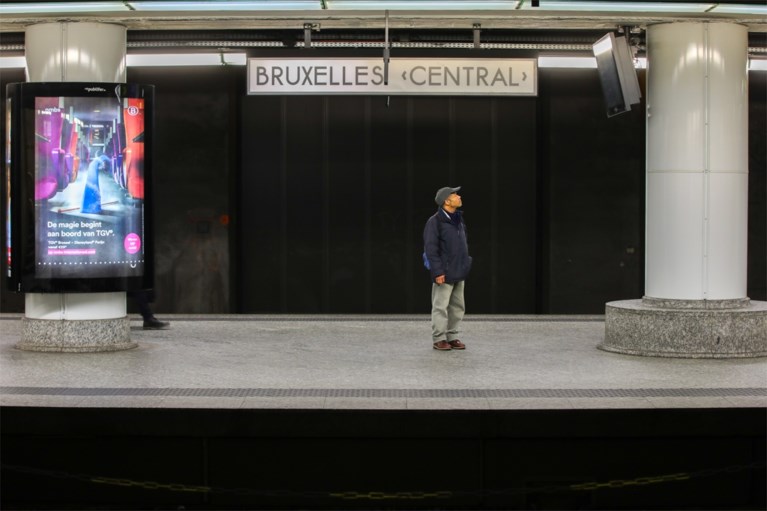 NMBS schrapt piekuurtreinen, “maar daar is maar één woord voor: dom”