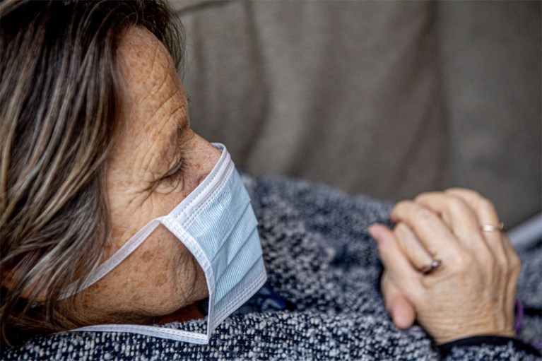 BEANTWOORD. Wat zijn de symptomen van het coronavirus, hoe gevaarlijk is het en hoe voorkom ik besmetting?