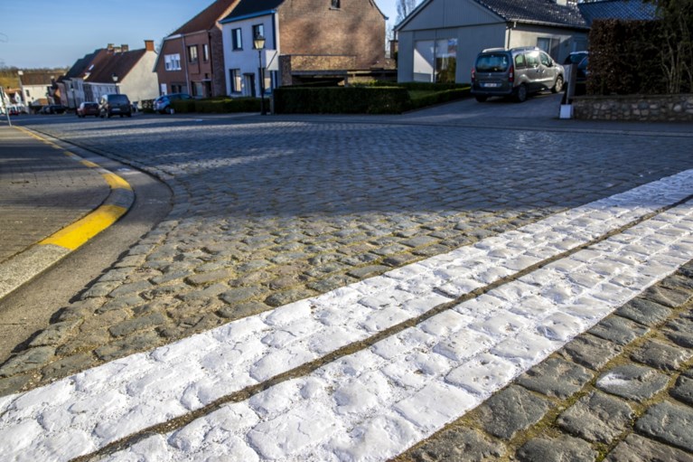 IN BEELD. Geen koers vandaag in Nokere, wel desolate stilte en enkele wielertoeristen
