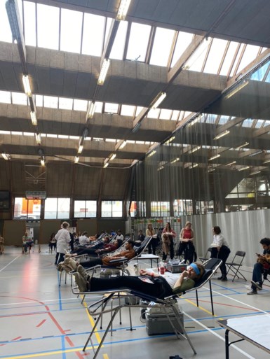 Noodzakelijke verplaatsing: bloedgeven