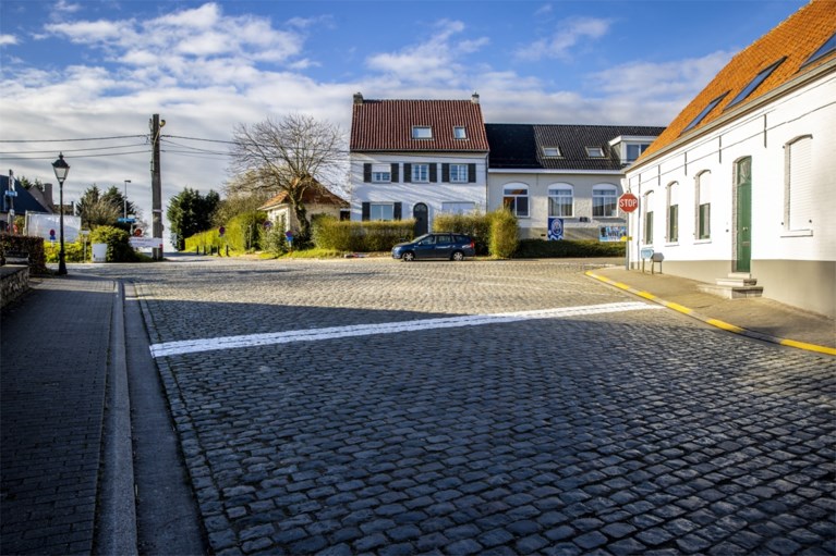 IN BEELD. Geen koers vandaag in Nokere, wel desolate stilte en enkele wielertoeristen