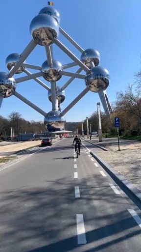 Laurens De Vreese rijdt 368km aan een stuk op de rollen en daagt Oliver Naesen uit, ook Vansummeren roert zich