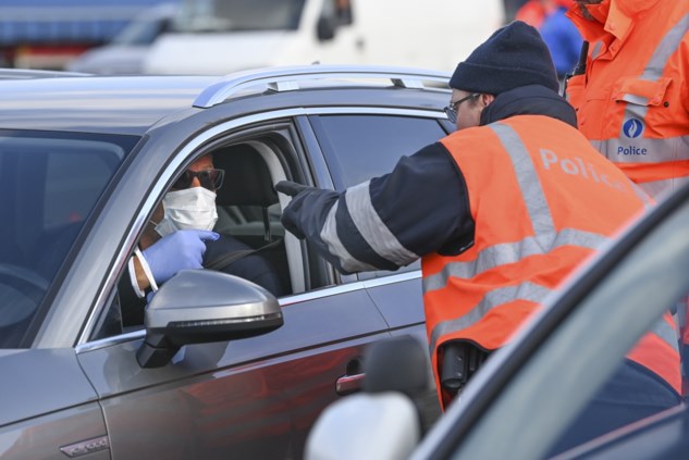 Gentse Politie Registreerde Al Meer Dan 1 000 Mensen Bij Con