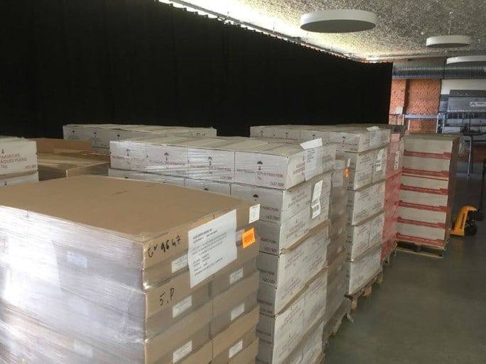 Dakloze wil UZ Gent bedanken en zamelt liefst 18.000 kilogram paaseitjes in