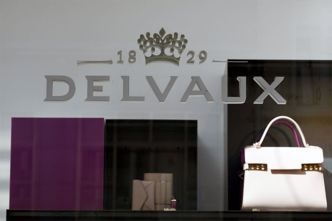 Delvaux opent eigen webshop Het Nieuwsblad Mobile