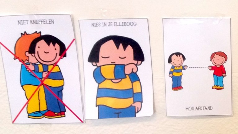 Niet Op De Schoot En Geen Knuffels Ook In De Kinderopvang Het Nieuwsblad Mobile