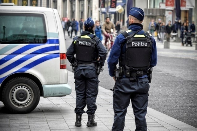 Brusselse Politie Opent Intern Onderzoek Naar Vermeend Polit ...