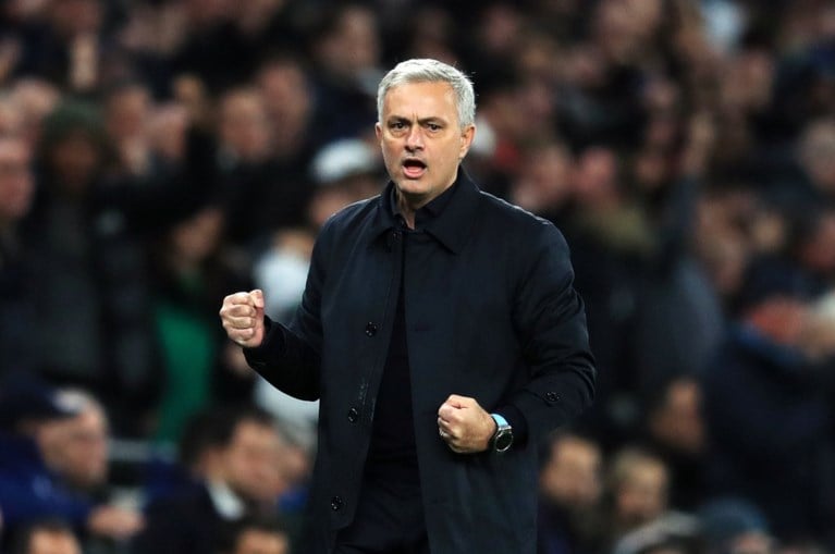 José Mourinho is voor een snelle heropstart van het voetbal: “Zou goed zijn voor iedereen”