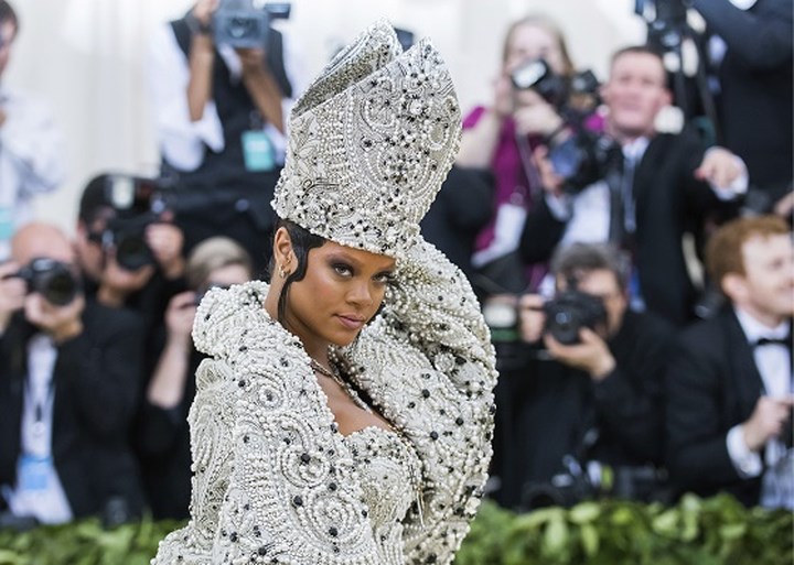 Geen Met Gala, maar dit waren de meest spectaculaire jurken van de voorbije jaren