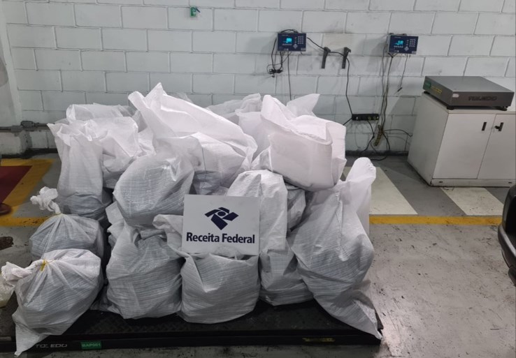 Halve ton cocaïne voor Antwerpse haven onderschept in Brazilië
