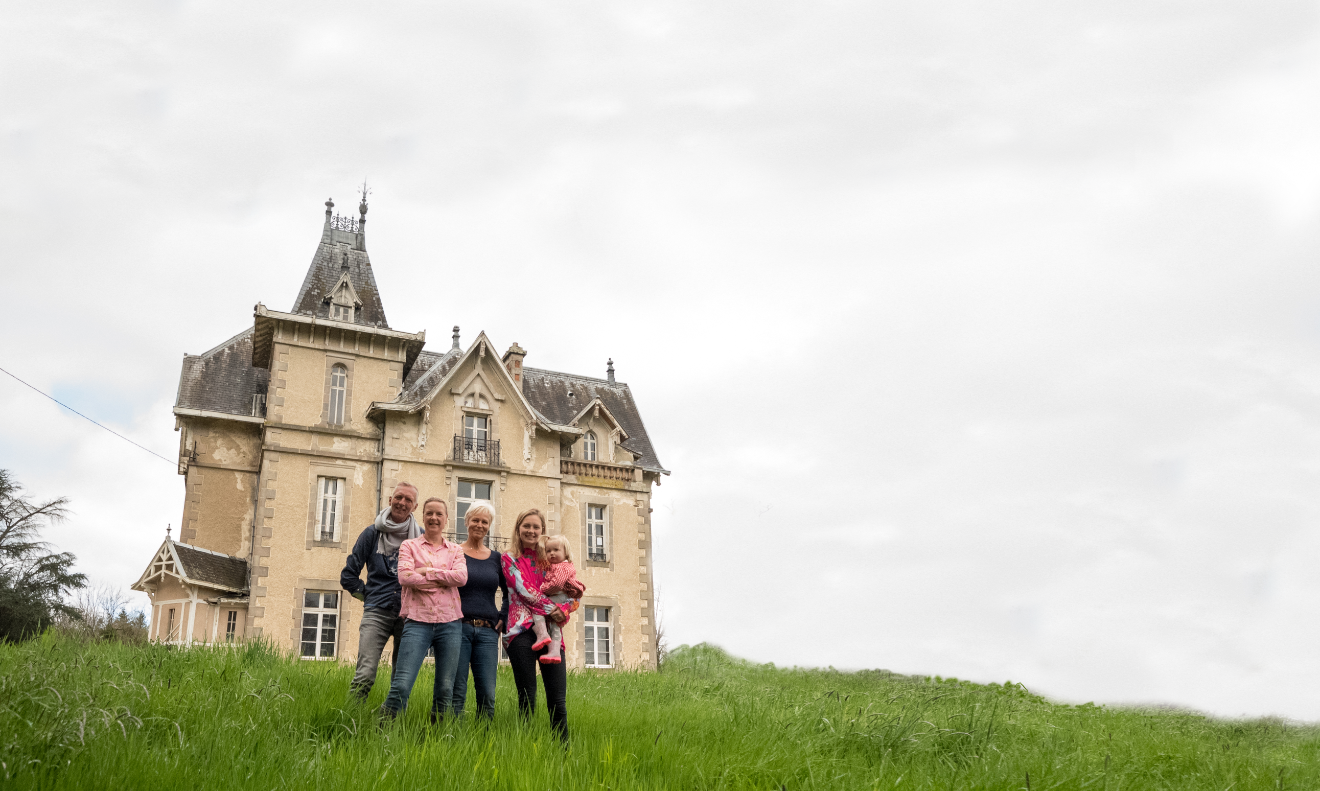 Huishoudster Nadège Krijgt Chateau Meiland Dan Toch Niet Ca... - Het ...