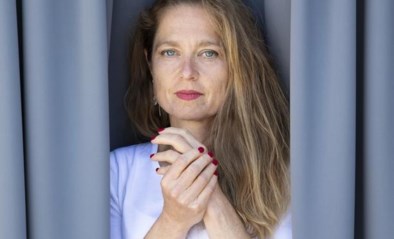Relatiedeskundige Rika Ponnet meet het lockdowneffect op ons liefdesleven: “Ik ga ervan uit dat veel relaties zullen sneuvelen”