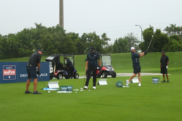 Vedetten Tiger Woods, Payton Manning en Tom Brady golfen 20 miljoen dollar bij elkaar voor goede doel