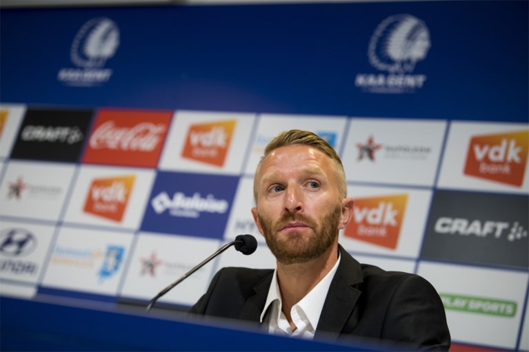 Drukke dag bij AA Gent: Wim De Decker wordt nieuwe T2, Vadis Odjidja verlengt contract