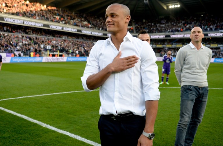 Supportersclubs van Anderlecht na zoveelste ommezwaai: “Goeie zet, maar als ze nóg een wissel doorvoeren wordt het belachelijk”