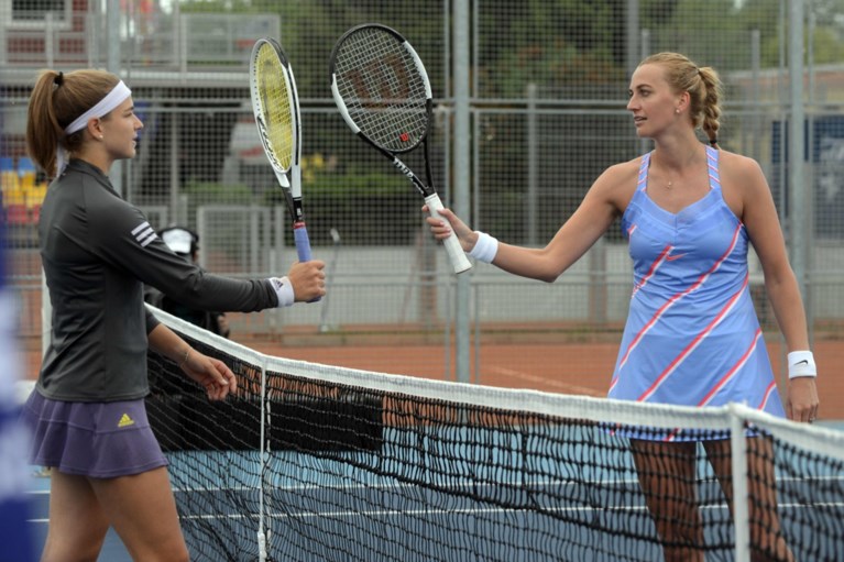 Petra Kvitova wint toernooi achter gesloten deuren in Praag: “Begin van een terugkeer naar het normale in het tennis”
