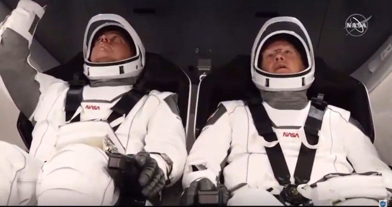 Eerste woorden van astronauten vanuit de ruimte: “Het was ongelooflijk, bedankt voor de geweldige rit”