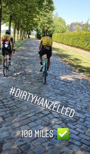 Na 320 kilometer stof vreten voor Wout van Aert op z’n eigen uitgestippeld parcours vol zandbakken: “Nu twee dagen rustig aan”