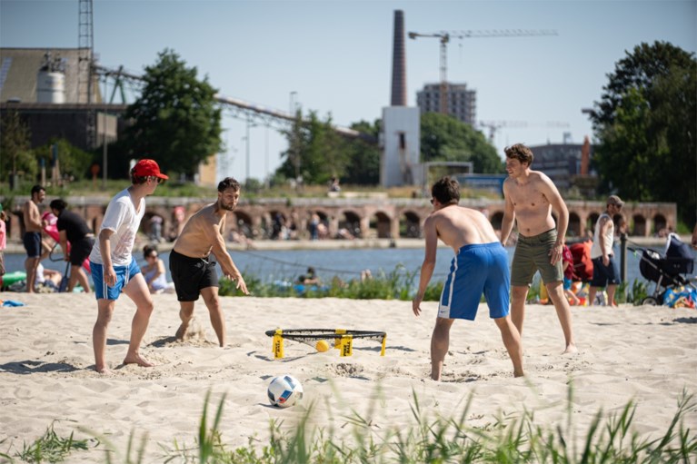 Welkom op Plage Houtdok: dit is de nieuwe hotspot van Gent