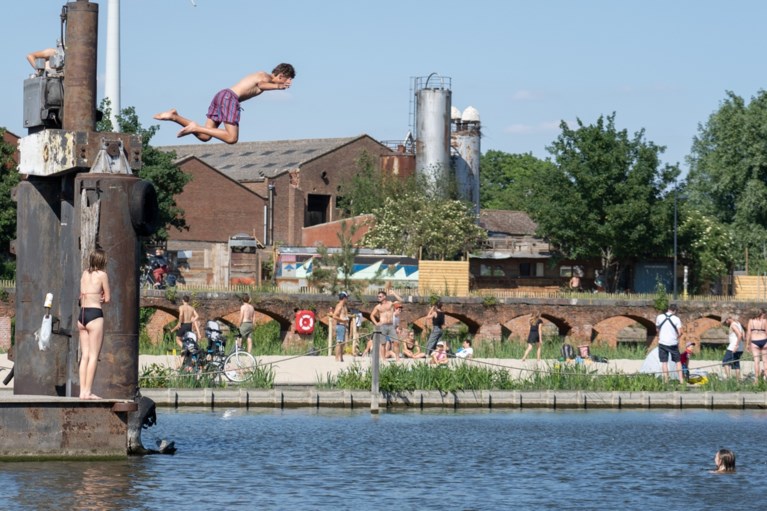 Welkom op Plage Houtdok: dit is de nieuwe hotspot van Gent