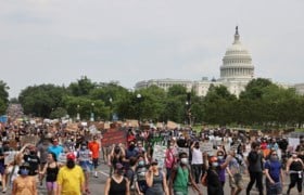 Washington maakt zich op voor “mogelijk grootste manifestatie ooit” tegen racisme en politiegeweld