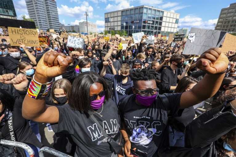 OVERZICHT. ‘Black Lives Matter’-betogingen in Antwerpen, Luik, Sydney, Parijs, Berlijn, Londen, Manchester...