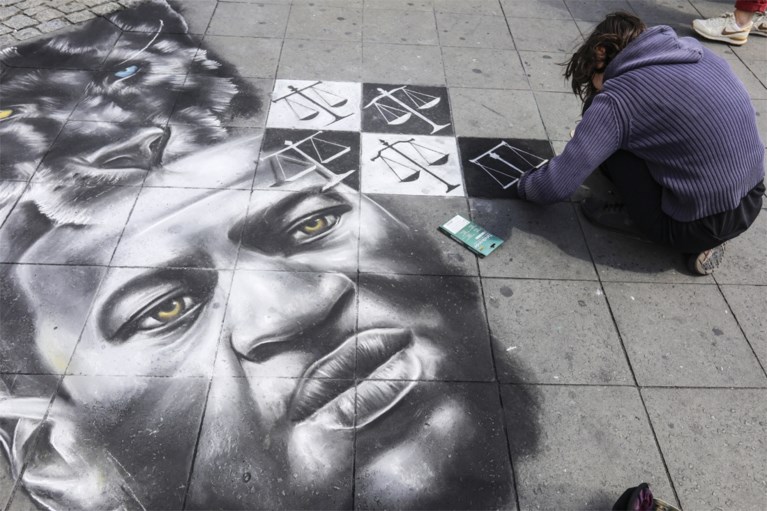 OVERZICHT. ‘Black Lives Matter’-betogingen in Antwerpen, Luik, Sydney, Parijs, Berlijn, Londen, Manchester...