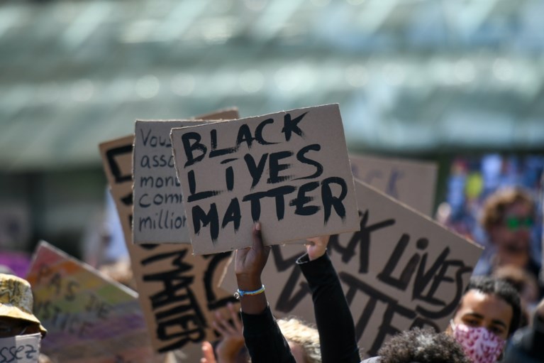 OVERZICHT. ‘Black Lives Matter’-betogingen in Antwerpen, Luik, Sydney, Parijs, Berlijn, Londen, Manchester...