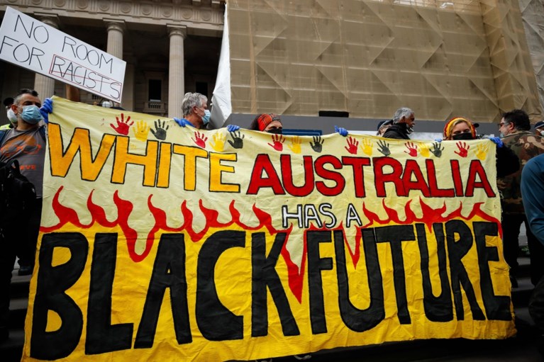 OVERZICHT. ‘Black Lives Matter’-betogingen in Antwerpen, Luik, Sydney, Parijs, Berlijn, Londen, Manchester...