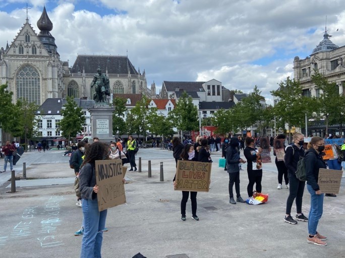 OVERZICHT. ‘Black Lives Matter’-betogingen in Antwerpen, Luik, Sydney, Parijs, Berlijn, Londen, Manchester...