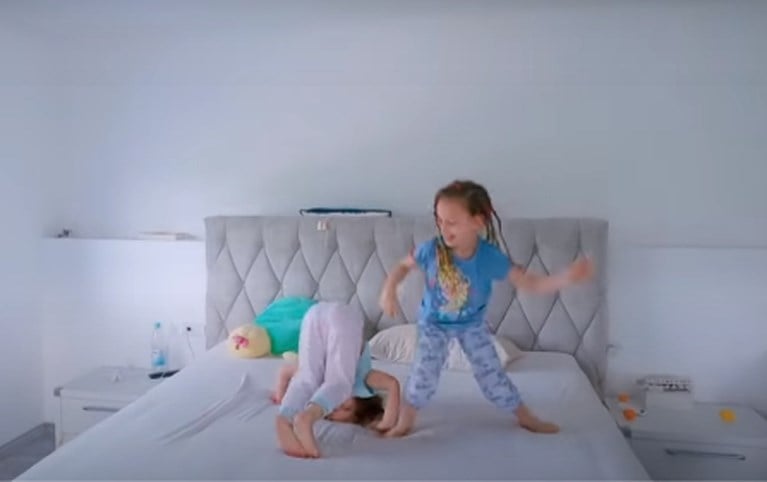 Axel Witsel showt zijn huis, inclusief mancave, naaktkatten en “where the magic happens”