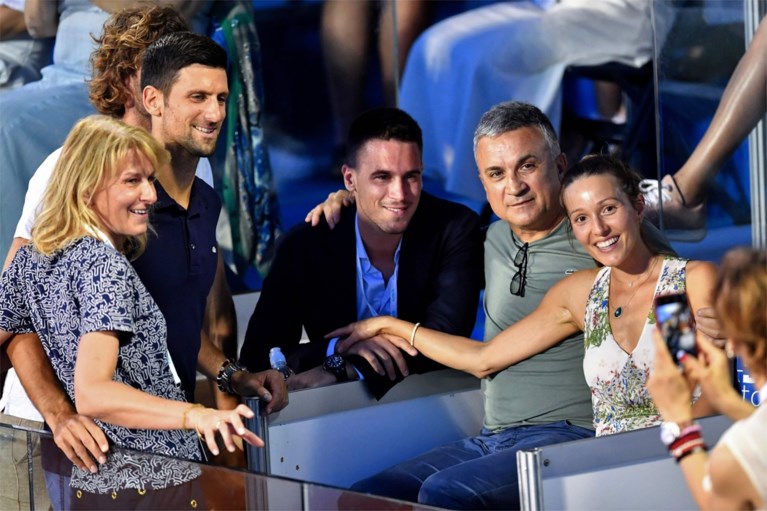 Vader Djokovic raadt Roger Federer aan om te stoppen: “Hij k... - Het