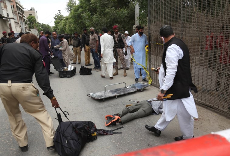 Schutters vallen beurs van Pakistan aan: minstens tien doden