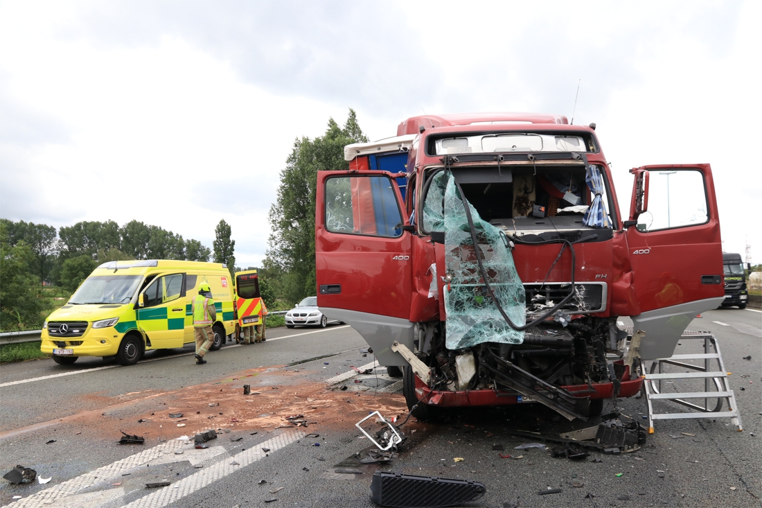 Another Serious Accident On E17 Ukrainian Trucker Seriously Injured Domestic World Today News