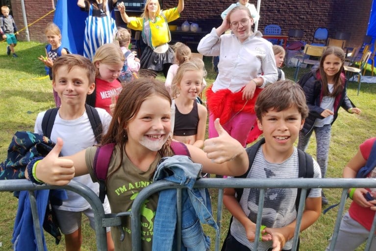 Joepla in bubbels komt op dreef: 260 kinderen op het speelplein