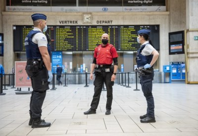 Federale Spoorwegpolitie En Securail Zullen Reizigers Zonder