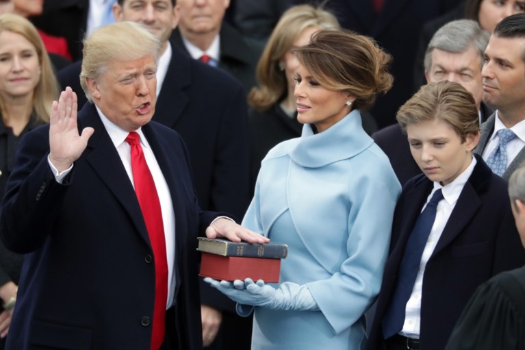Standbeeld van Melania Trump in brand gestoken in Slovenië