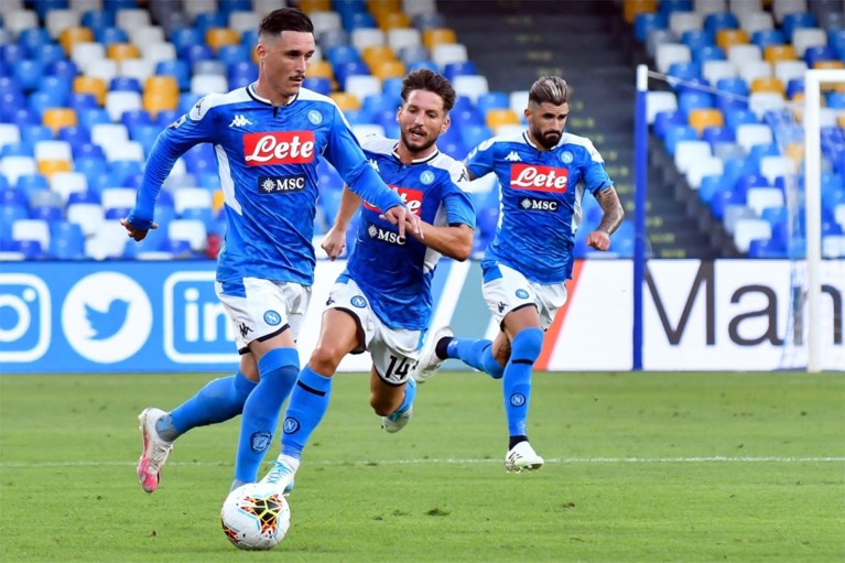 Dries Mertens eert ploegmaat die twee maanden gratis voetbalt voor Napoli: “Zijn vertrek doet me echt pijn”