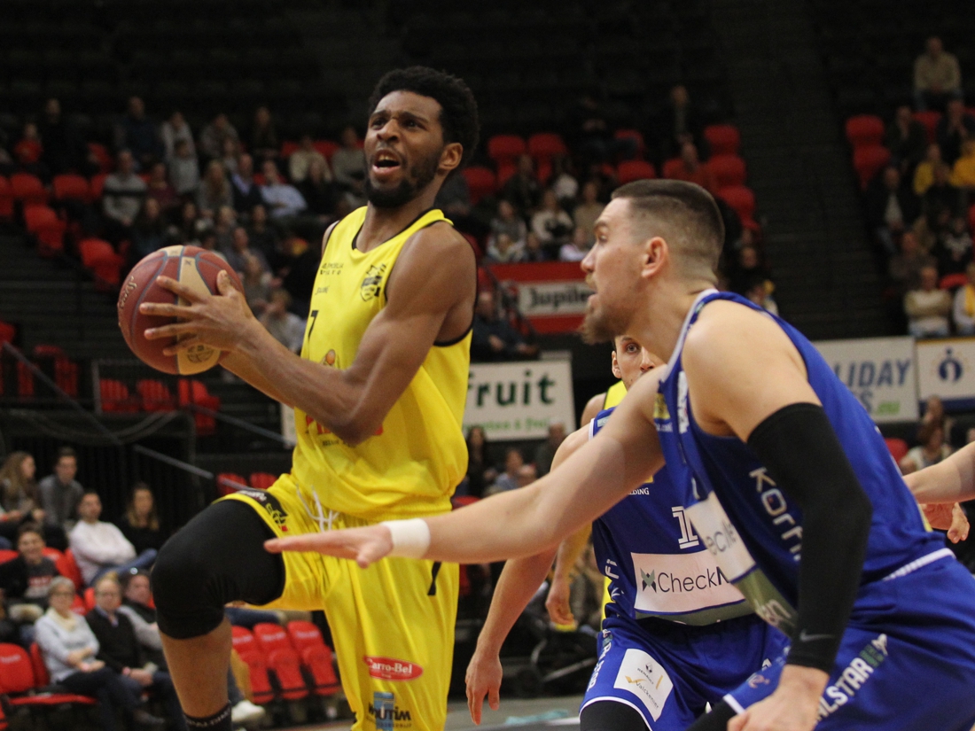 Loic Schwartz drie jaar langer bij Oostende