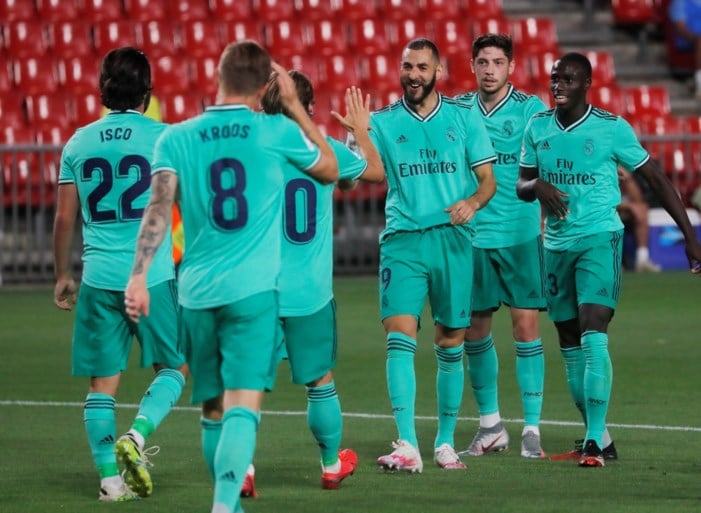 Real Madrid dankt Courtois en is donderdag kampioen als het opnieuw wint (of als Barça niet wint)