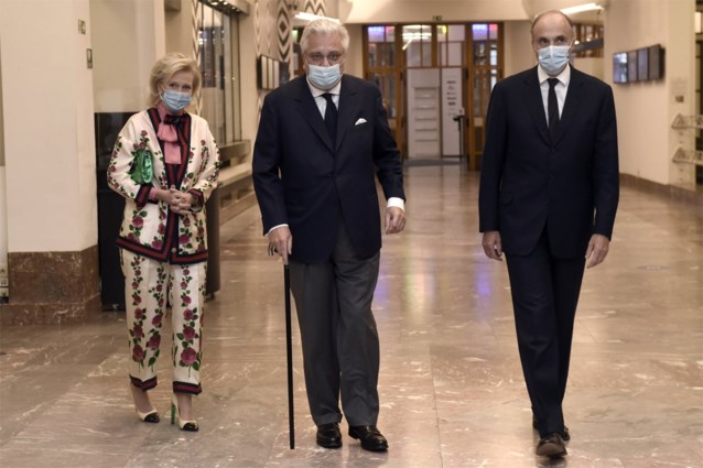 Waarom prins Laurent met wandelstok rondloopt: “Het gaat niet te best met mij”