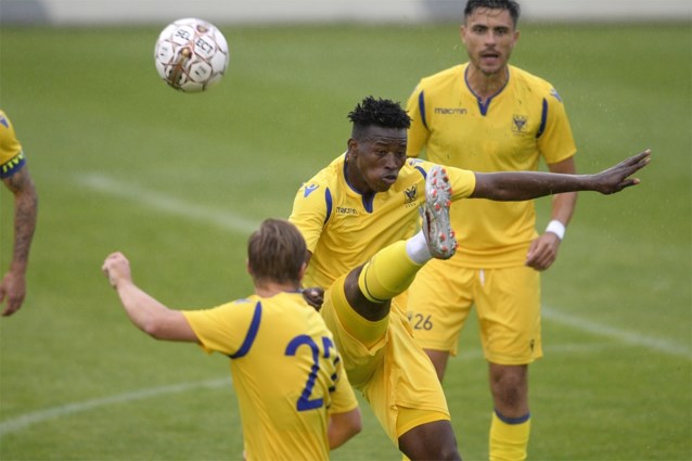 STVV-speler test positief, maar oefenwedstrijd tegen ...
