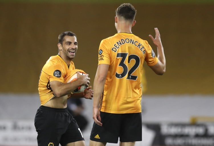Trossard verzekert zich met Brighton van verlengd verblijf in de Premier League