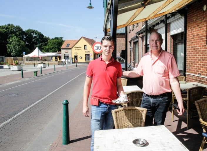 Inmiddels in grensdorp Putte: shoppen zonder mondmasker in Nederlandse winkels