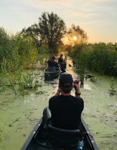 Een bordje muskusrat voor Tom Waes: dit zijn de eerste beelden van ‘Reizen Waes: Vlaanderen’